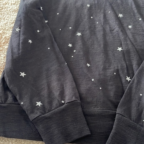Chrldr brand Star sweatshirt 🌟 sold at Saks and Nordstrom - Picture 4 of 5